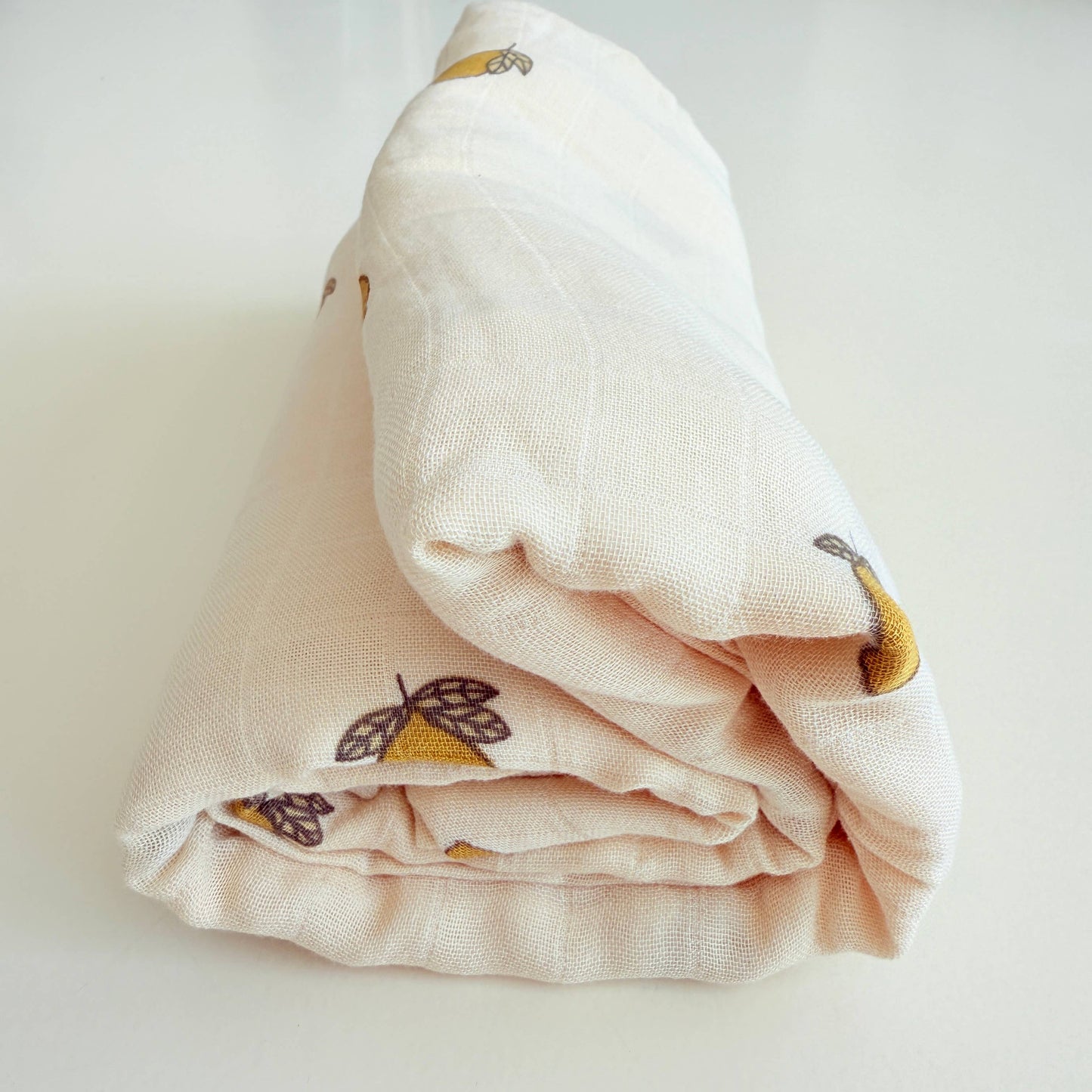 Lemons Swaddle